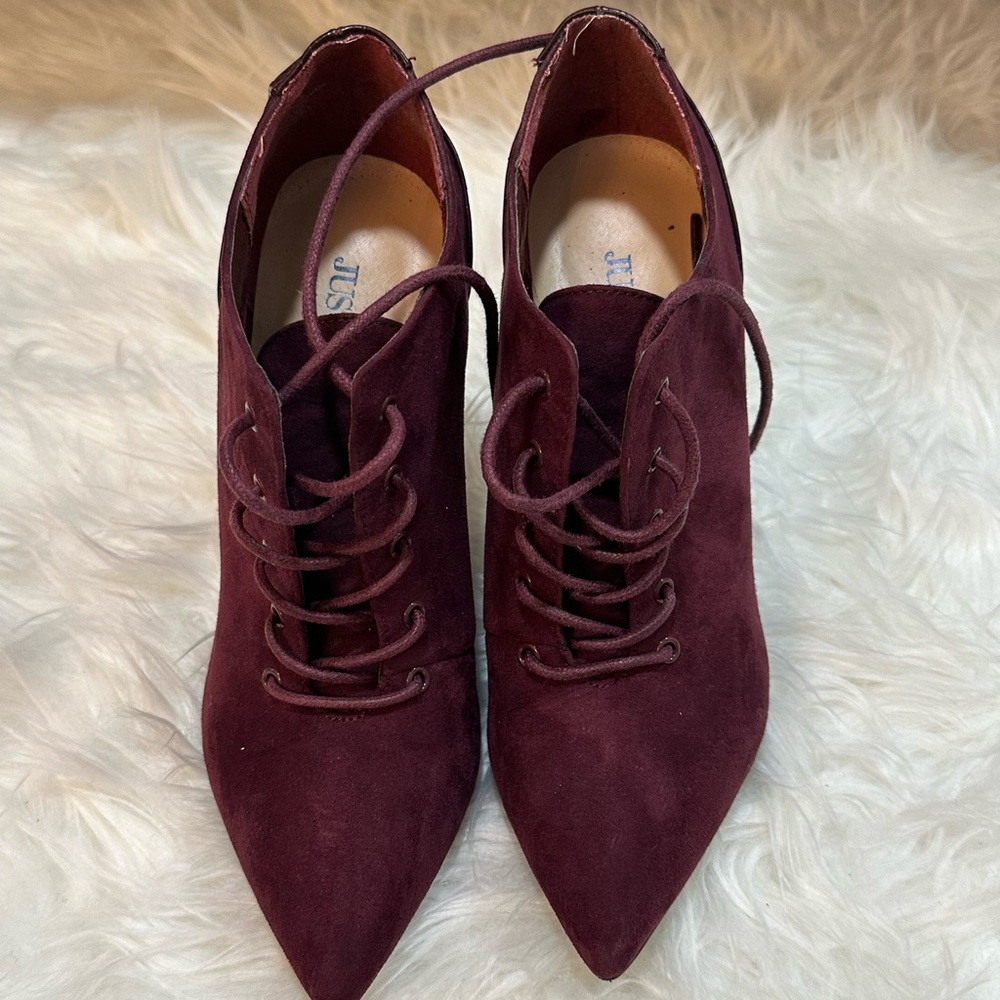 Woman heel booties